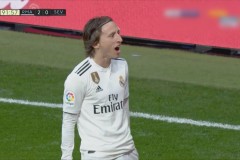 足球赛事前瞻：比分预测、半全场分析、二串一推荐及竞彩足球要点解析