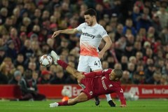 英超前瞻：西汉姆联vs水晶宫比赛分析及球员对比